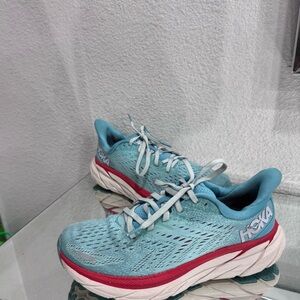 Hoka Clifton 8 size 7.5 womens